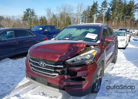 2017 Hyundai Tucson Sport z USA, uszkodzony, nr VIN KM8J3CA24HU342578